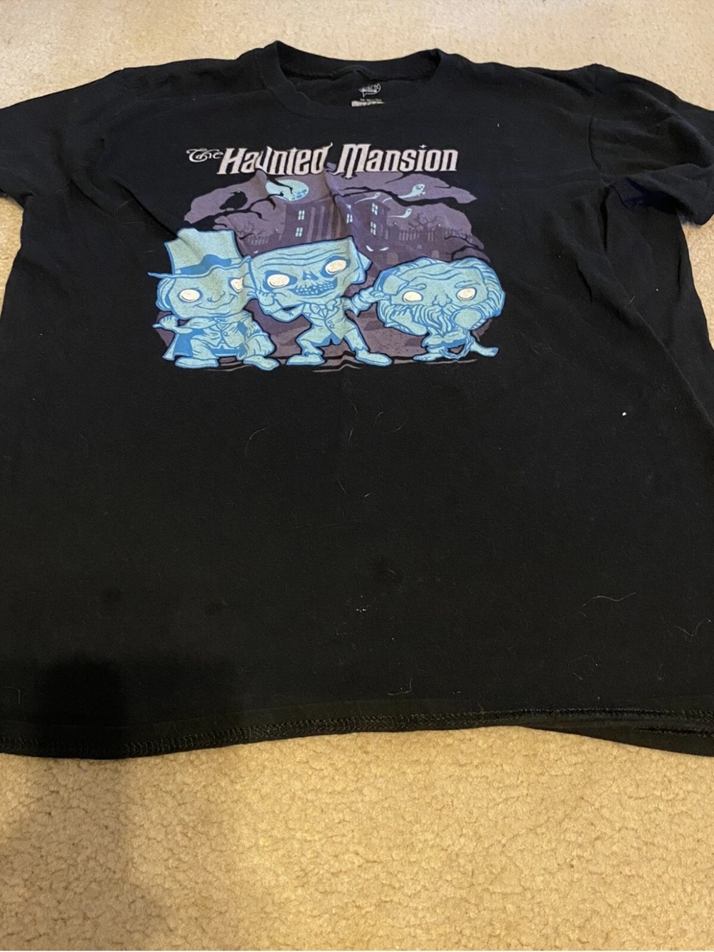 disney size large the haunted mansion shirt